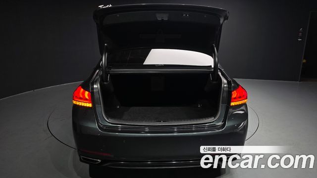 Genesis G80 2020 — photo 20