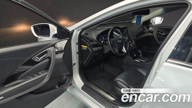 Hyundai Grandeur 2016 — photo 10