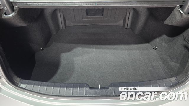 Hyundai Grandeur 2016 — photo 20