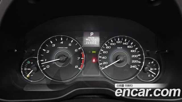 Subaru Legacy 2011 — photo 8
