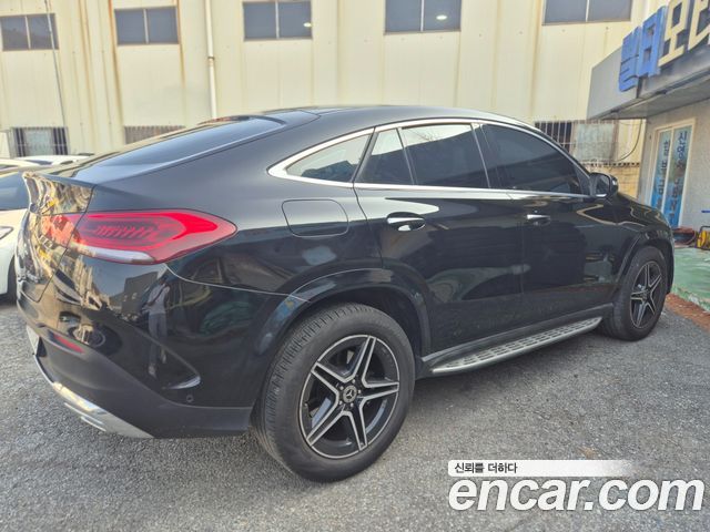 Mercedes-Benz GLE-Class 2021 — photo 3