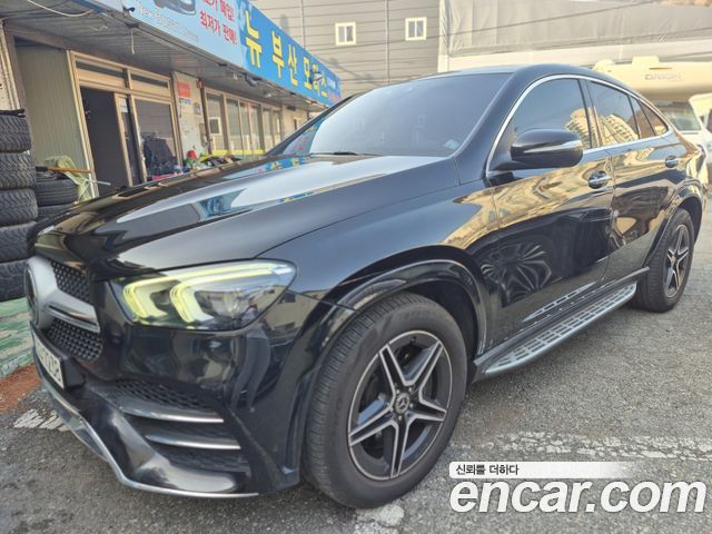 Mercedes-Benz GLE-Class 2021 — photo 4