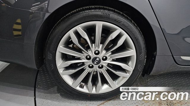 Kia K7 2020 — photo 5