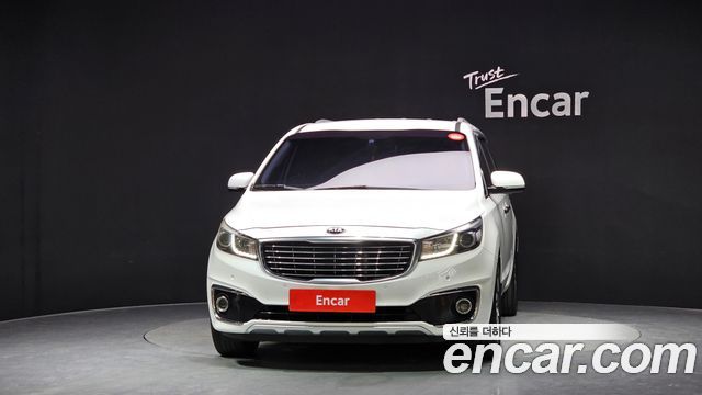 Kia Canival 2017 — photo 3