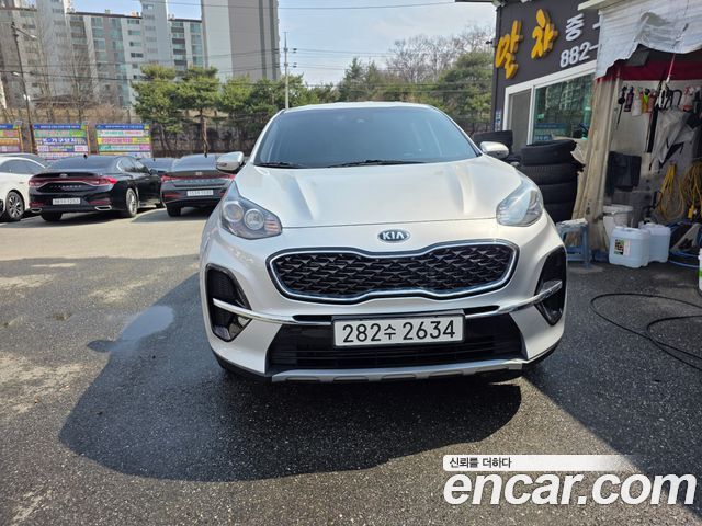 Kia Sportage 2022 — photo 1