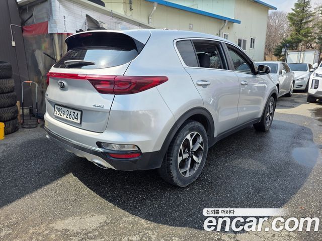Kia Sportage 2022 — photo 4