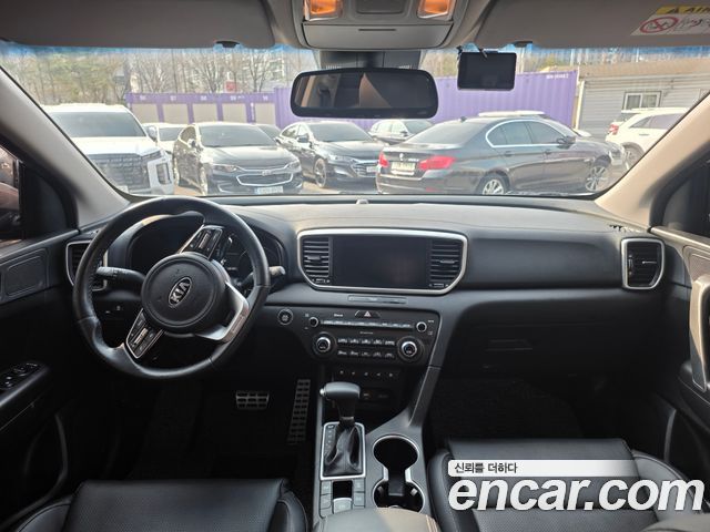 Kia Sportage 2022 — photo 11