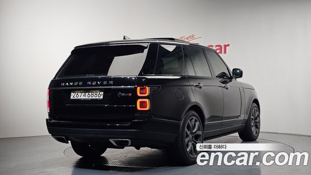 Land Rover Range Rover 2019 — photo 2