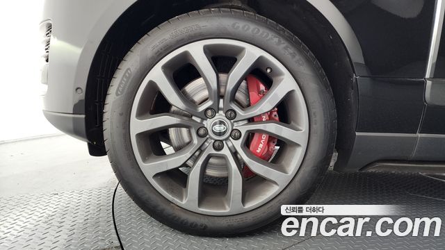 Land Rover Range Rover 2019 — photo 5