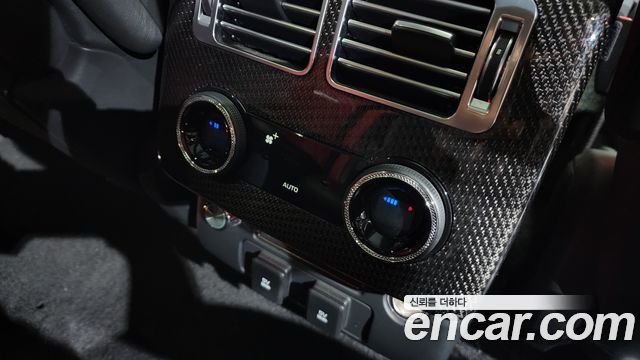 Land Rover Range Rover 2019 — photo 19