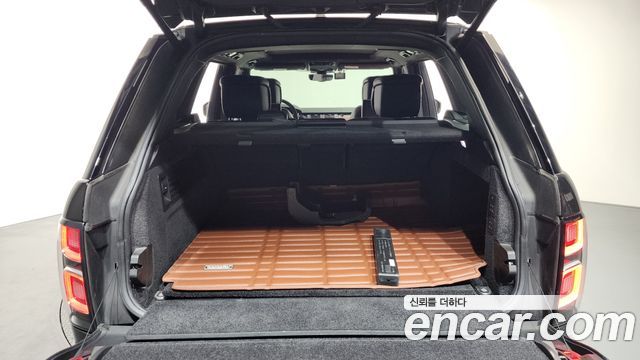 Land Rover Range Rover 2019 — photo 20