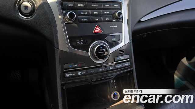 Hyundai Grandeur 2017 — photo 16