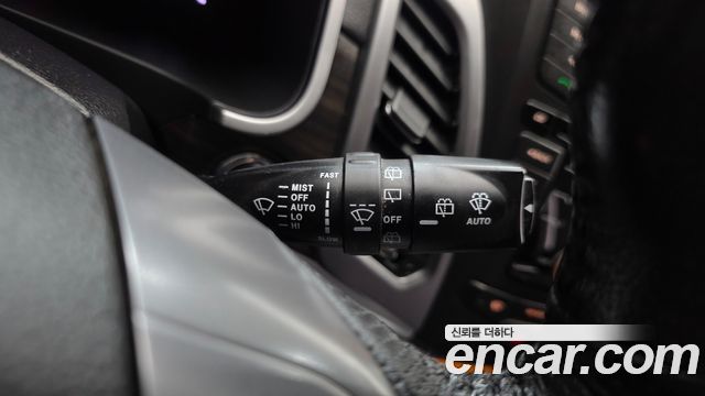 KG Mobility KORANDO 2015 — photo 16