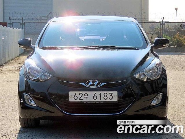 Hyundai AVANTE 2012 — photo 2
