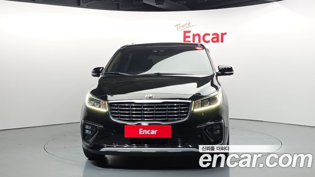 Kia Canival 2019 — photo 3
