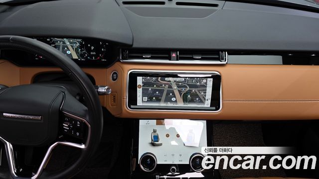 Land Rover Range Rover Velar 2022 — photo 14