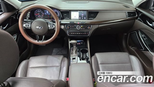 Kia K7 2018 — photo 7