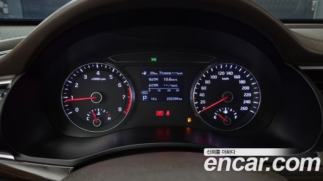 Kia K7 2018 — photo 8