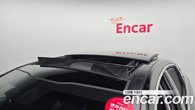 Kia K7 2018 — photo 20