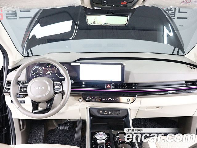 Kia Canival 2025 — photo 6