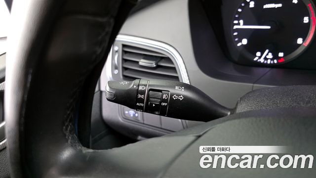 Hyundai Sonata 2016 — photo 17