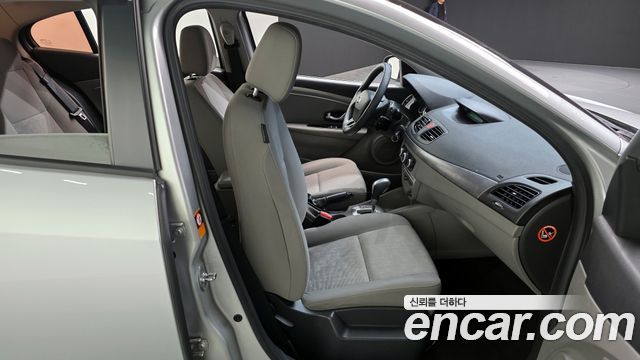 Renault Korea SM3 2011 — photo 12