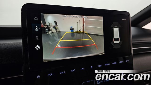 Hyundai Staria 2022 — photo 17