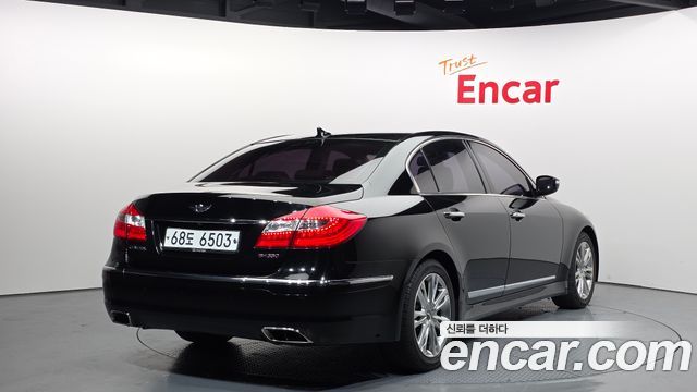 Hyundai Genesis 2012 — photo 2