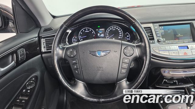 Hyundai Genesis 2012 — photo 14
