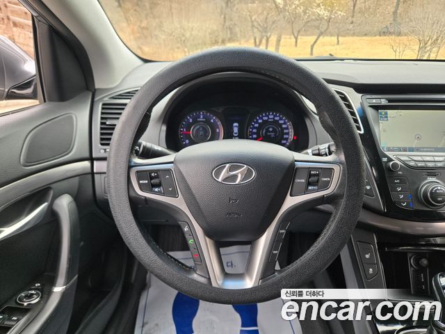 Hyundai i40 2012 — photo 13