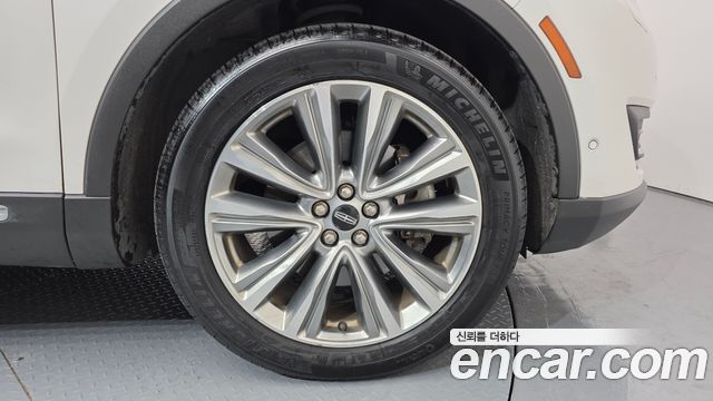 Lincoln MKX 2018 — photo 5