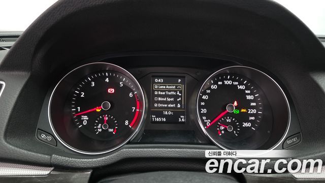 Volkswagen Passat 2018 — photo 8