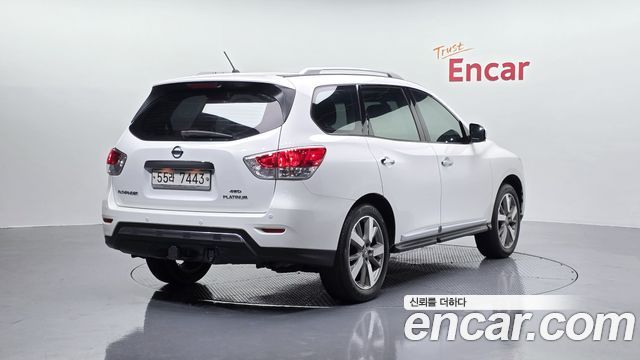 Nissan Pathfinder 2014 — photo 2