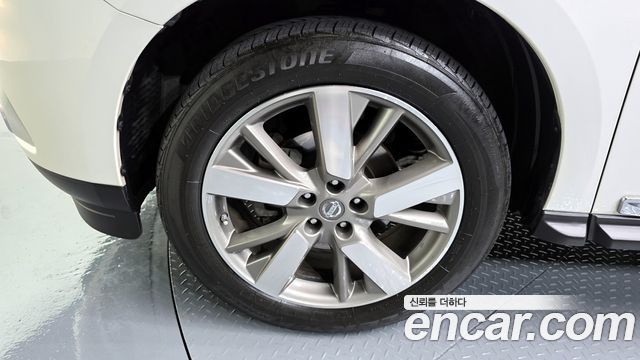Nissan Pathfinder 2014 — photo 5