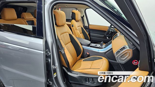 Land Rover Range Rover Sport 2020 — photo 12