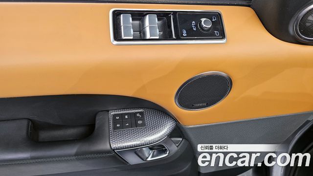 Land Rover Range Rover Sport 2020 — photo 14