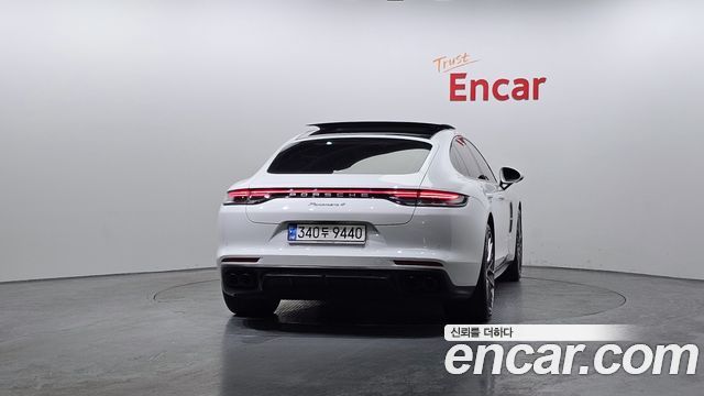 Porsche Panamera 2023 — photo 4