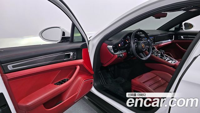 Porsche Panamera 2023 — photo 10