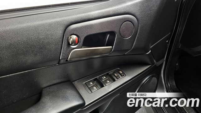 KG Mobility KORANDO 2016 — photo 17