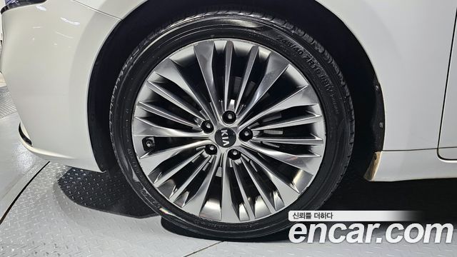 Kia K7 2016 — photo 5