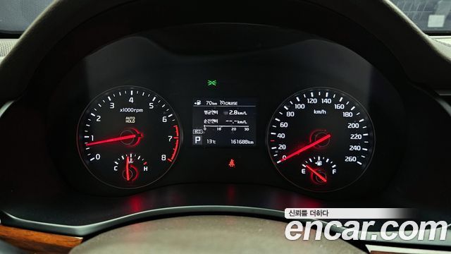 Kia K7 2016 — photo 8
