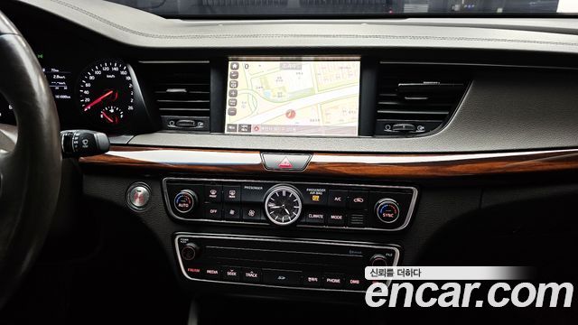 Kia K7 2016 — photo 14