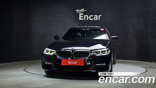 BMW 5-Series 2018 — photo 3