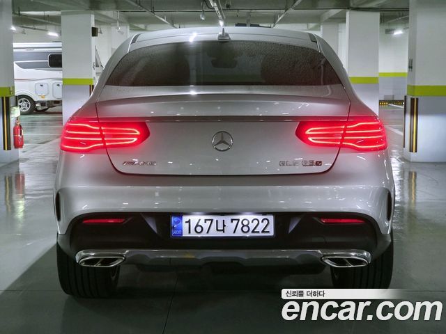 Mercedes-Benz GLE-Class 2018 — photo 4