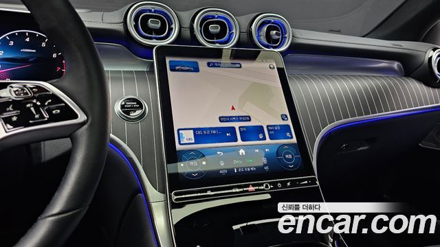 Mercedes-Benz GLC-Class 2025 — photo 17