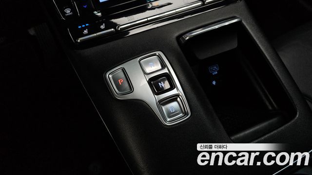 Hyundai Grandeur 2023 — photo 9