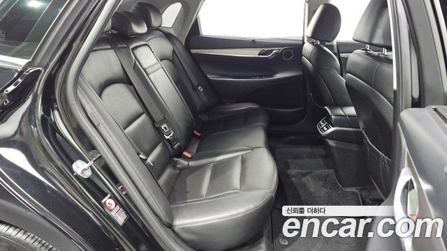 Hyundai Grandeur 2023 — photo 12