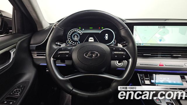 Hyundai Grandeur 2023 — photo 14