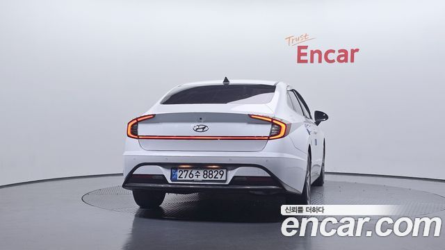 Hyundai Sonata 2022 — photo 4