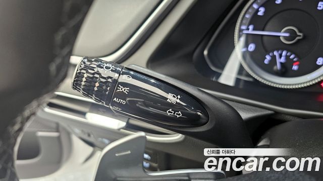 Hyundai Sonata 2022 — photo 19